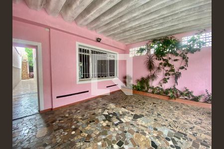 Casa à venda com 180m², 4 quartos e 2 vagasÁrea Externa