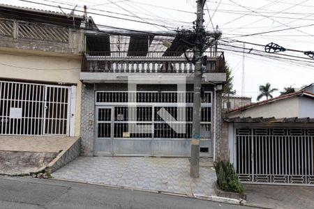 Casa à venda com 100m², 3 quartos e 2 vagasFachada