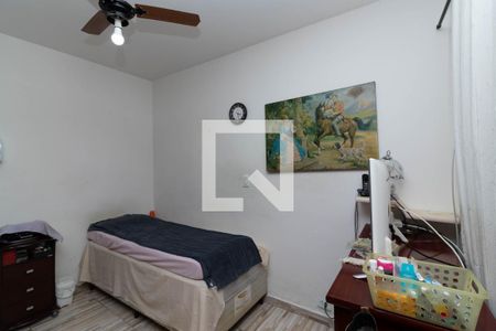 Casa à venda com 100m², 3 quartos e 2 vagasQuarto 2