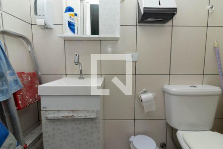 Casa à venda com 100m², 3 quartos e 2 vagasBanheiro da Suíte