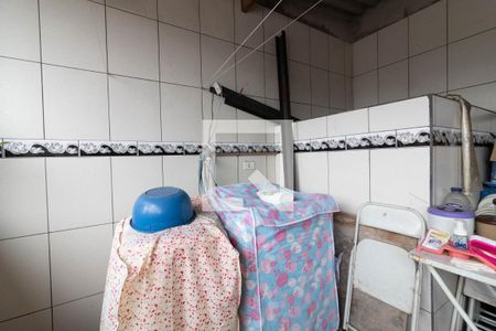 Casa à venda com 100m², 3 quartos e 2 vagasÁrea de Serviço 1
