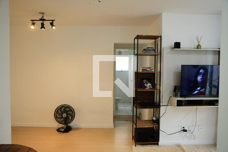 Sala de apartamento para alugar com 2 quartos, 54m² em Maranhão, Cotia