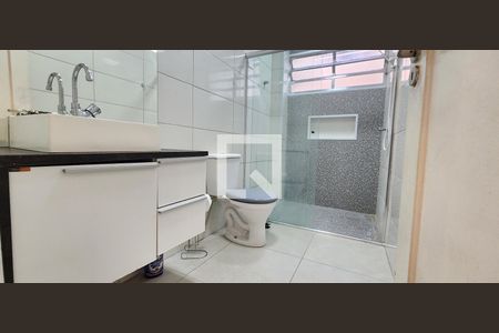 Apartamento para alugar com 74m², 2 quartos e 1 vagaBanheiro