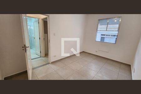 Quarto 1 de apartamento para alugar com 2 quartos, 74m² em Gonzaga, Santos