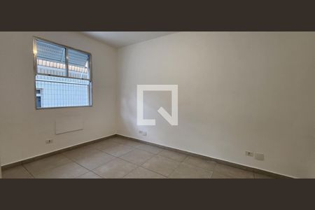 Quarto 1 de apartamento para alugar com 2 quartos, 74m² em Gonzaga, Santos