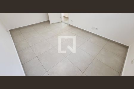 Quarto 1 de apartamento para alugar com 2 quartos, 74m² em Gonzaga, Santos