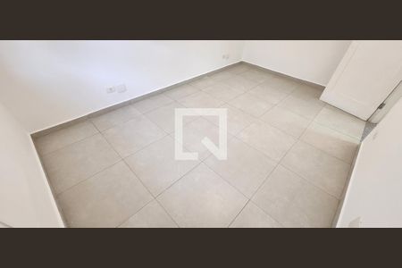 Quarto 1 de apartamento para alugar com 2 quartos, 74m² em Gonzaga, Santos