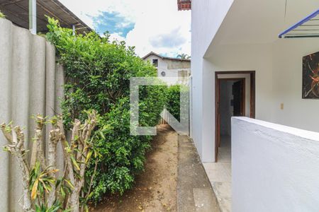 Casa à venda com 320m², 2 quartos e 1 vagaÁrea externa