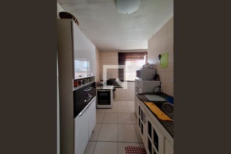 Apartamento à venda com 48m², 2 quartos e 1 vaga Apartamento à venda com 48m², 2 quartos e 1 vagaCozinha