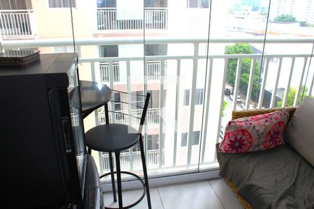 Sacada de apartamento para alugar com 2 quartos, 46m² em Parque Industrial Tomas Edson, São Paulo