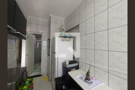 Cozinha de kitnet/studio para alugar com 1 quarto, 50m² em Guilhermina, Praia Grande