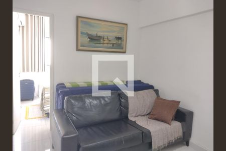 Sala de kitnet/studio para alugar com 1 quarto, 50m² em Guilhermina, Praia Grande