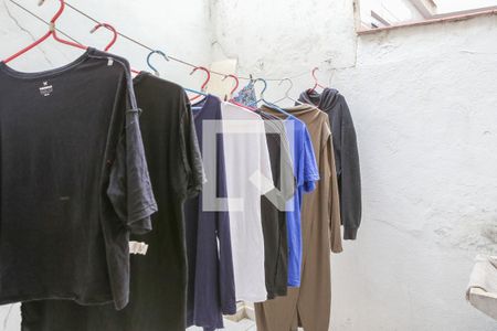 Casa à venda com 120m², 2 quartos e 1 vagaQuintal