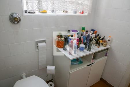 Casa à venda com 120m², 2 quartos e 1 vagaBanheiro