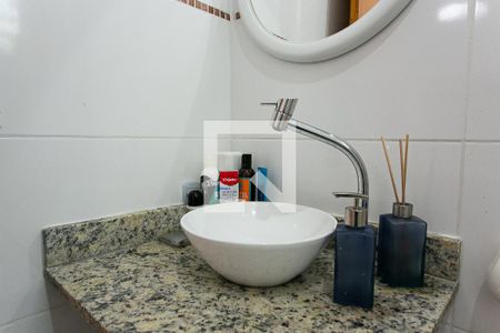 Banheiro da Suíte 1 de casa de condomínio à venda com 2 quartos, 64m² em Penha de França, São Paulo