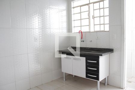 Cozinha de casa para alugar com 1 quarto, 60m² em Vila Oratorio, São Paulo