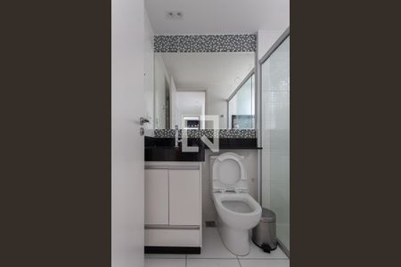 Apartamento à venda com 237m², 3 quartos e 3 vagasBanheiro Social