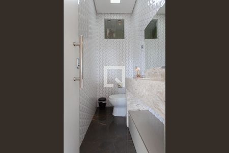 Apartamento à venda com 237m², 3 quartos e 3 vagasLavabo