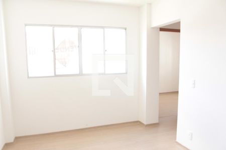 Sala de apartamento à venda com 2 quartos, 48m² em Planalto, Belo Horizonte