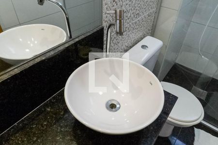 Apartamento à venda com 160m², 3 quartos e 3 vagas Apartamento à venda com 160m², 3 quartos e 3 vagasBanheiro social