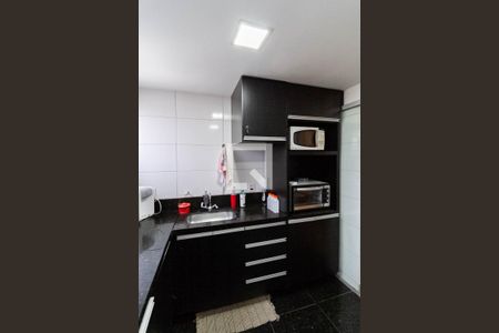 Apartamento à venda com 160m², 3 quartos e 3 vagas Apartamento à venda com 160m², 3 quartos e 3 vagasCozinha