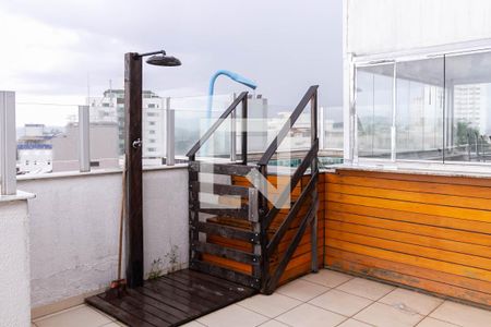 Apartamento à venda com 160m², 3 quartos e 3 vagas Apartamento à venda com 160m², 3 quartos e 3 vagasCobertura