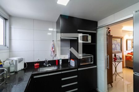 Apartamento à venda com 160m², 3 quartos e 3 vagas Apartamento à venda com 160m², 3 quartos e 3 vagasCozinha