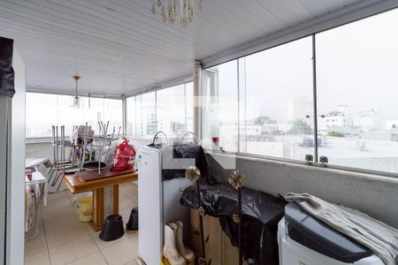 Apartamento à venda com 160m², 3 quartos e 3 vagas Apartamento à venda com 160m², 3 quartos e 3 vagasCobertura