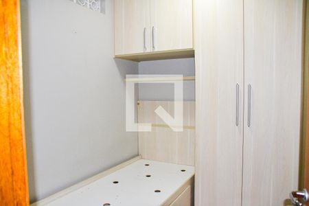 Casa à venda com 432m², 4 quartos e sem vaga Casa à venda com 432m², 4 quartos e sem vagaQuarto