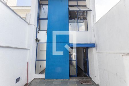 Casa à venda com 300m², 3 quartos e 1 vaga Casa à venda com 300m², 3 quartos e 1 vagaGaragem