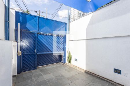 Casa à venda com 300m², 3 quartos e 1 vaga Casa à venda com 300m², 3 quartos e 1 vagaGaragem