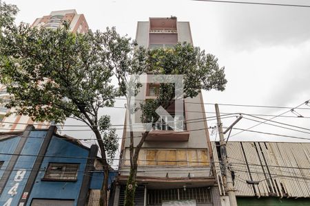 Apartamento à venda com 95m², 2 quartos e sem vaga Apartamento à venda com 95m², 2 quartos e sem vagaFachada