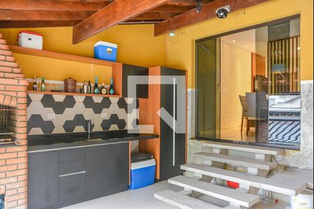 Casa à venda com 92m², 2 quartos e 2 vagas Casa à venda com 92m², 2 quartos e 2 vagasChurrasqueira