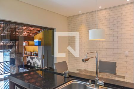 Casa à venda com 92m², 2 quartos e 2 vagas Casa à venda com 92m², 2 quartos e 2 vagasCozinha