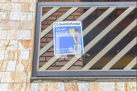 Casa à venda com 92m², 2 quartos e 2 vagas Casa à venda com 92m², 2 quartos e 2 vagasPlaca