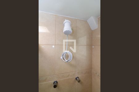 Apartamento à venda com 65m², 2 quartos e 1 vagaDetalhe do banheiro