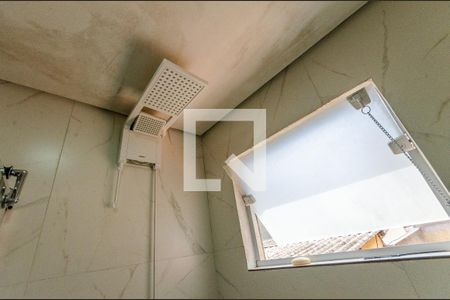 Casa à venda com 120m², 2 quartos e 2 vagasBanheiro da Suíte