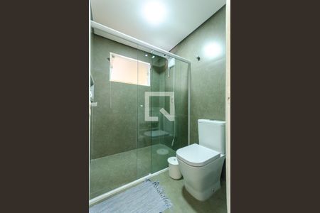 Casa à venda com 120m², 2 quartos e 2 vagasBanheiro