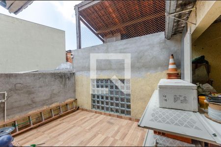 Casa à venda com 120m², 2 quartos e 2 vagasSobrado