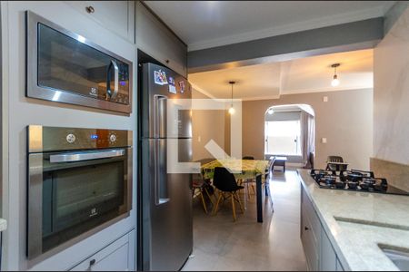 Casa à venda com 120m², 2 quartos e 2 vagasCozinha