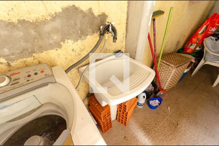 Casa à venda com 120m², 2 quartos e 2 vagasÁrea de Serviço