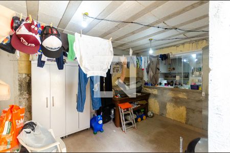 Casa à venda com 120m², 2 quartos e 2 vagasÁrea de Serviço