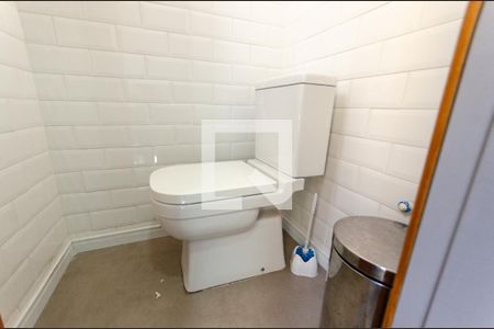 Casa à venda com 120m², 2 quartos e 2 vagasLavabo