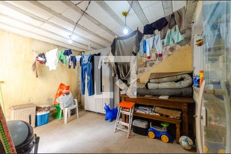 Casa à venda com 120m², 2 quartos e 2 vagasÁrea de Serviço