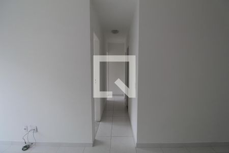 Sala - Corredor de apartamento para alugar com 3 quartos, 65m² em Jacarepaguá, Rio de Janeiro