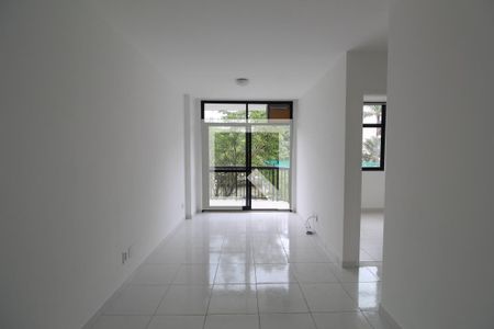 Sala de apartamento para alugar com 3 quartos, 65m² em Jacarepaguá, Rio de Janeiro