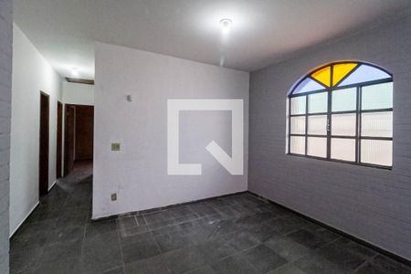 Casa à venda com 314m², 4 quartos e 3 vagasSala 3