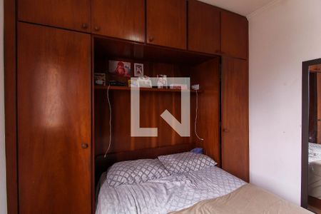 Quarto 1 de apartamento para alugar com 2 quartos, 58m² em Vila Invernada, São Paulo