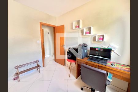 Apartamento à venda com 100m², 3 quartos e 2 vagasQuarto