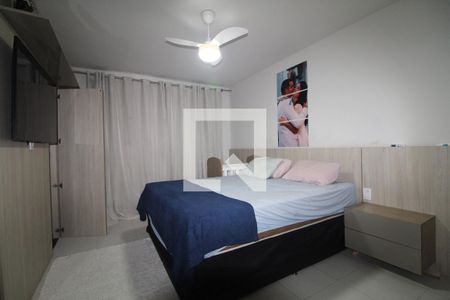 Casa de condomínio à venda com 176m², 4 quartos e 1 vagaSuíte 2